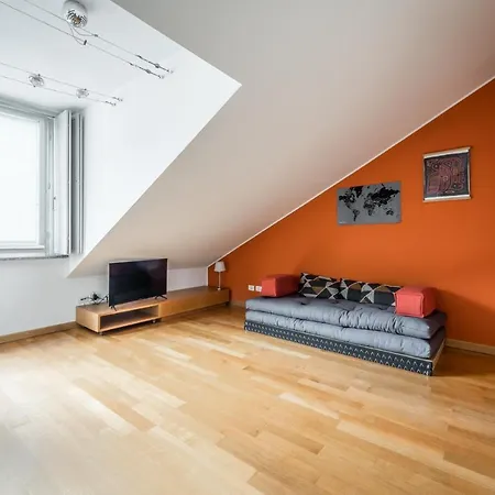 The Orange Attic - Navigli Lejlighed *